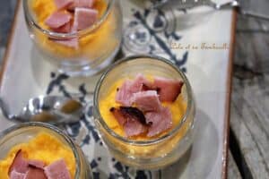 Verrines de butternut rôtie & bacon • Recette de Lolo et sa tambouille