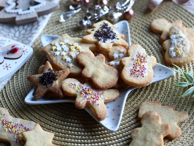 Butterbredele {Biscuits Au Beurre} • Lolo Et Sa Tambouille